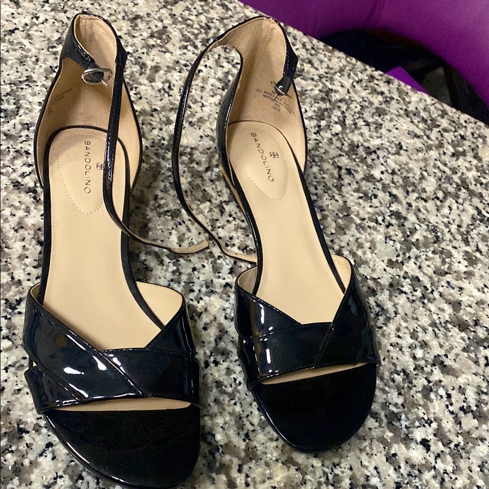 Bandolino Black Patent Leather Women's Sandals